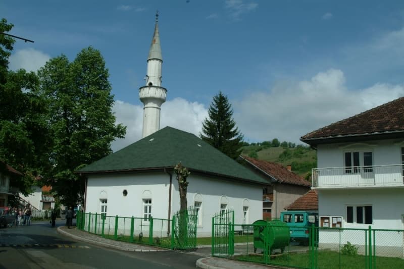 DIE STADT MOSCHEE IN BIJELO POLJE