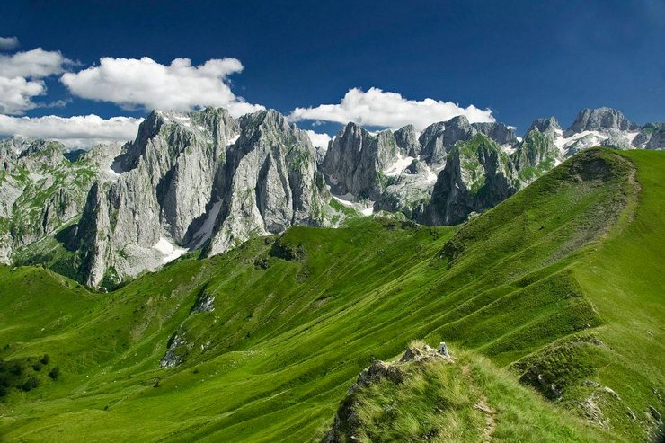 Bjeshkët e Nëmuna