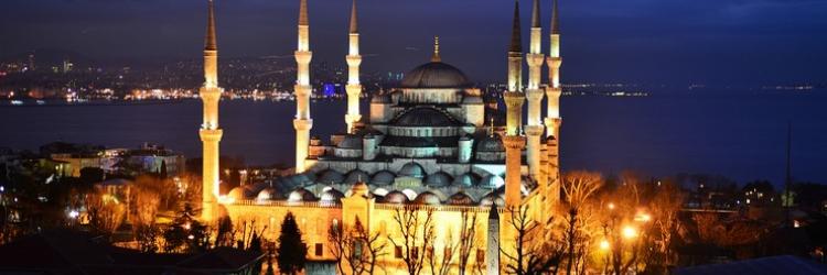 /db_assets/images/blog_cover/istanbul-99205-750x250.jpg