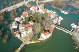 Virpazar: najvažnija luka na Skadarskom jezeru